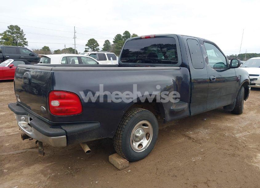 Photo 4 of 1999 Ford F-150 LARIAT/WORK SERIES/XL/XLT (VIN 1FTRX07W3XKC24438)