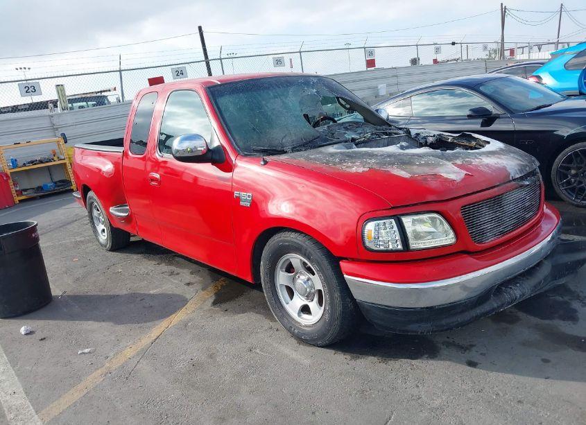 2000 Ford F-150 LARIAT/XL/XLT (VIN 1FTRX07W6YKA46140) main photo