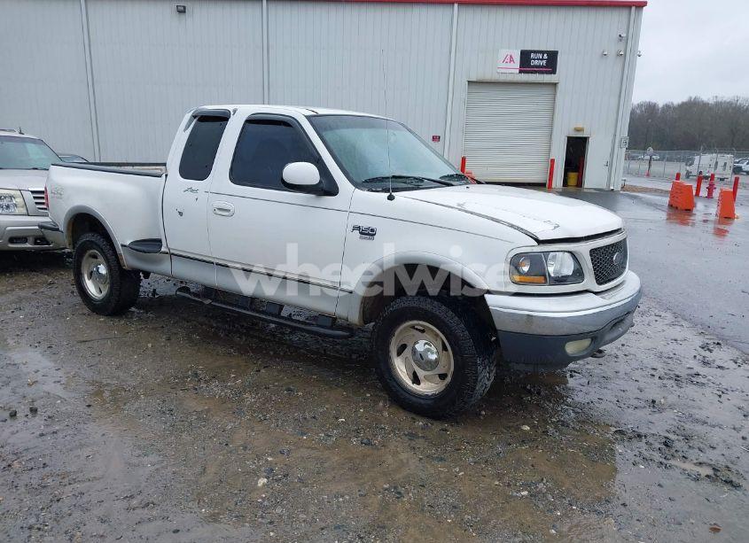 2000 Ford F-150 LARIAT/XL/XLT (VIN 1FTRX08L1YKA66459) main photo