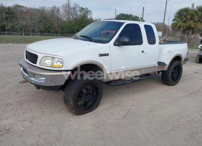 Photo 2 of 1998 Ford F-150 LARIAT/XL/XLT (VIN 1FTRX08L5WKB30810)