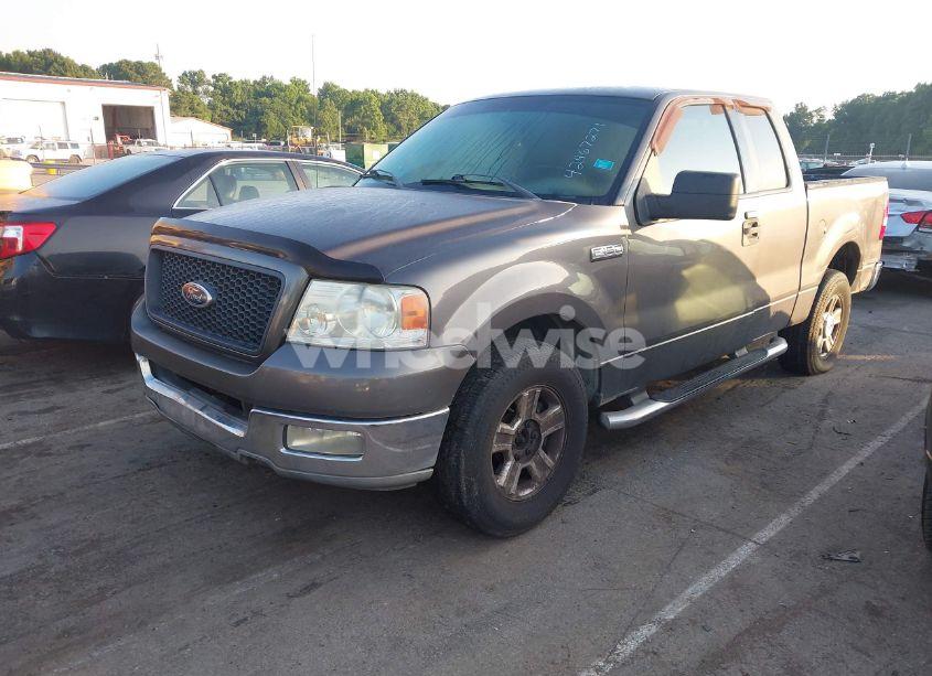 Photo 2 of 2004 Ford F-150 LARIAT/XLT (VIN 1FTRX12514KC71595)
