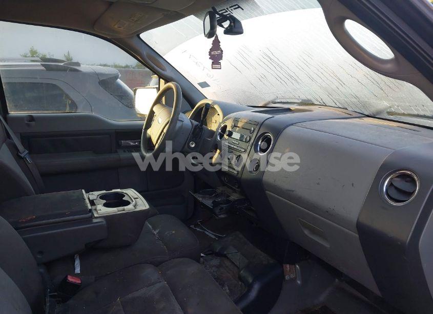 Photo 5 of 2004 Ford F-150 LARIAT/XLT (VIN 1FTRX12514KC71595)