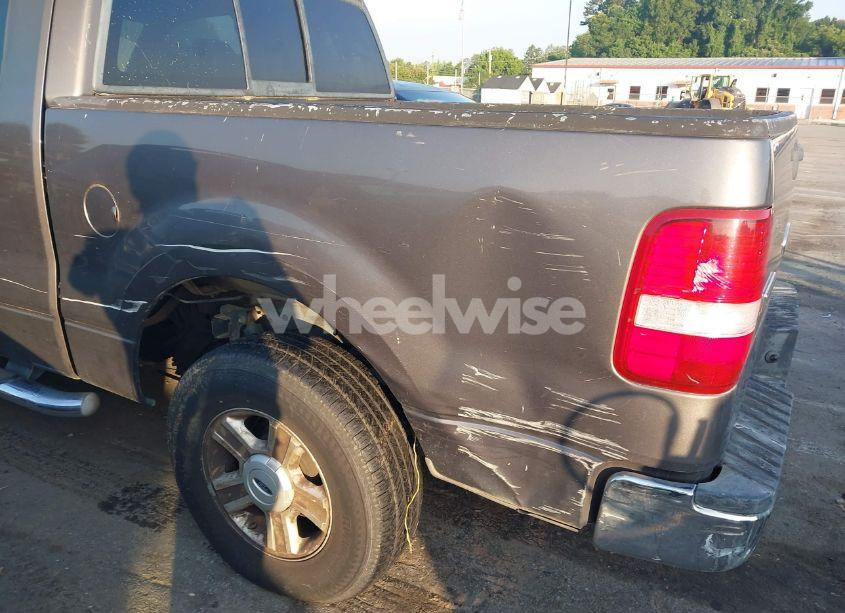 Photo 6 of 2004 Ford F-150 LARIAT/XLT (VIN 1FTRX12514KC71595)