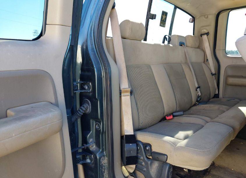 Photo 8 of 2004 Ford F-150 LARIAT/XLT (VIN 1FTRX12574KB77897)