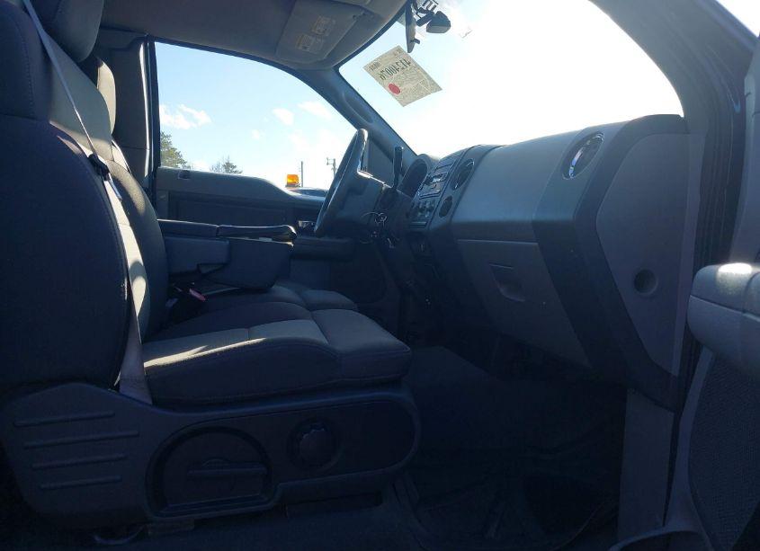 Photo 5 of 2005 Ford F-150 LARIAT/XL/XLT (VIN 1FTRX12595FB69374)