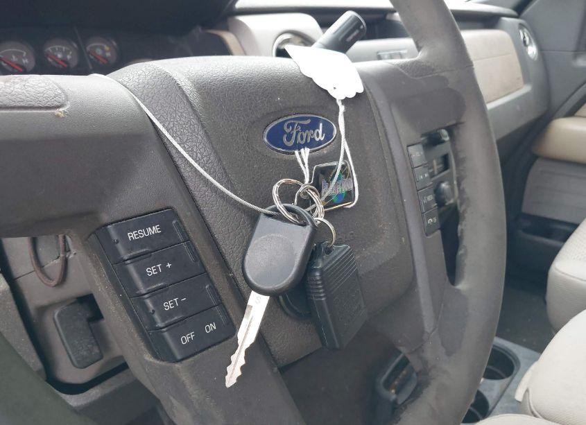 Photo 11 of 2009 Ford F-150 STX/XL/XLT (VIN 1FTRX12809KC77695)