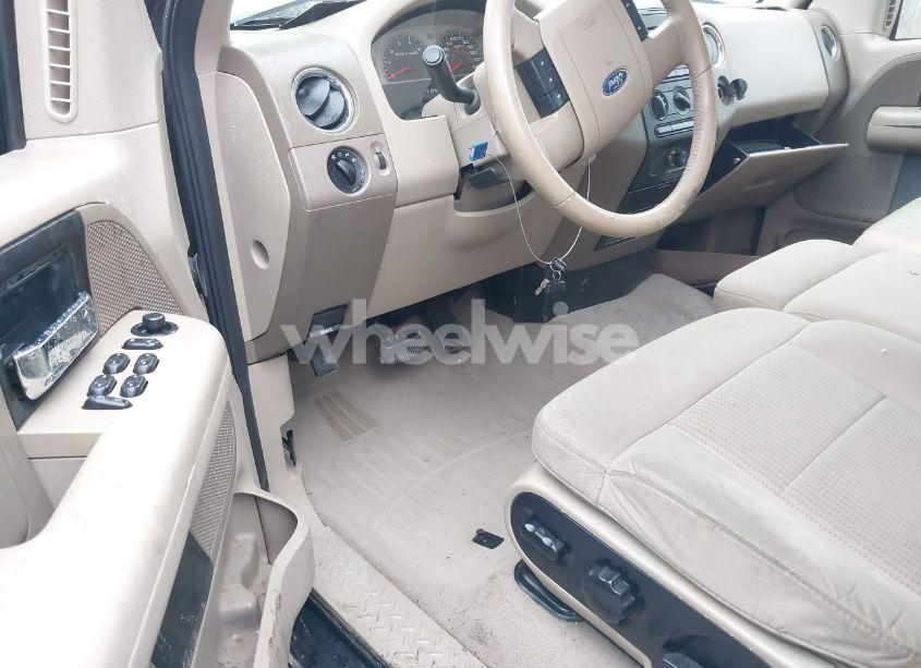 Photo 5 of 2007 Ford F-150 LARIAT/XLT (VIN 1FTRX12V27KD17066)