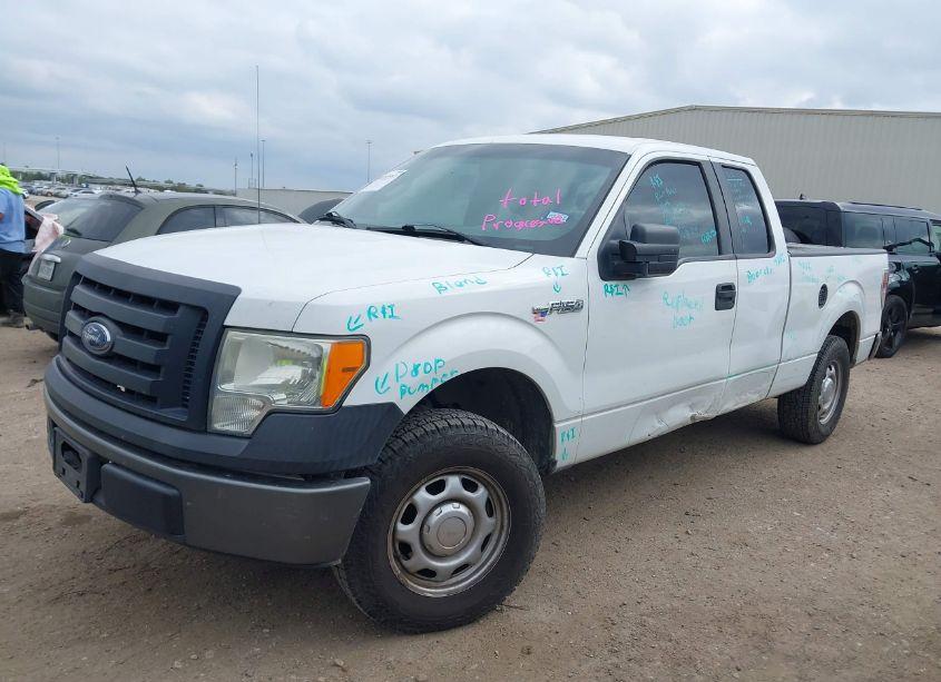 Photo 2 of 2009 Ford F-150 LARIAT/XL/XLT (VIN 1FTRX12V69KB43618)