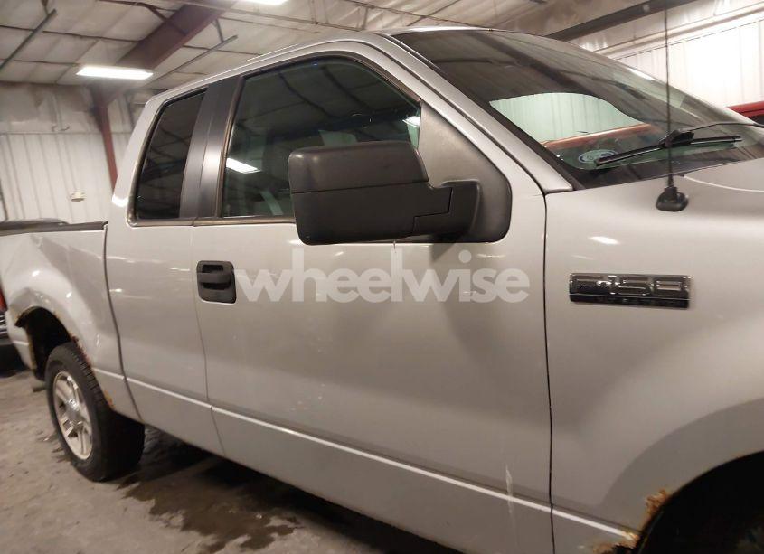 Photo 13 of 2006 Ford F-150 LARIAT/XLT (VIN 1FTRX12V96KD93835)