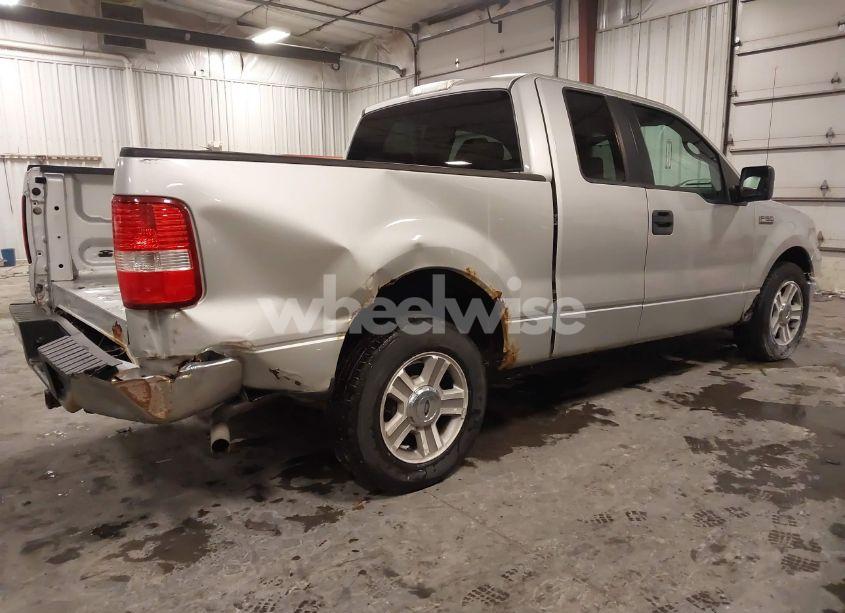 Photo 4 of 2006 Ford F-150 LARIAT/XLT (VIN 1FTRX12V96KD93835)