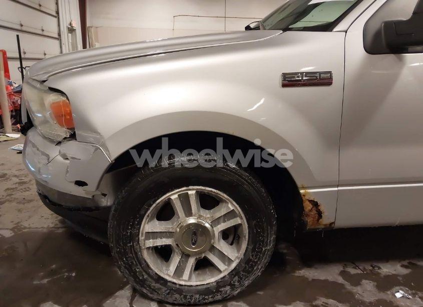 Photo 6 of 2006 Ford F-150 LARIAT/XLT (VIN 1FTRX12V96KD93835)