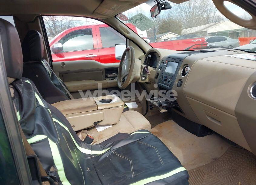 Photo 5 of 2004 Ford F-150 STX/XL/XLT (VIN 1FTRX12W04NA55020)