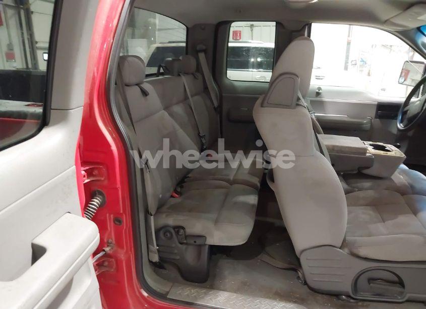 Photo 8 of 2004 Ford F-150 STX/XL/XLT (VIN 1FTRX12W04NB82673)