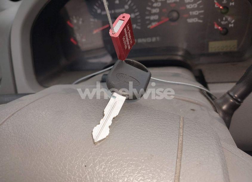 Photo 11 of 2004 Ford F-150 STX/XL/XLT (VIN 1FTRX12W04NC31418)