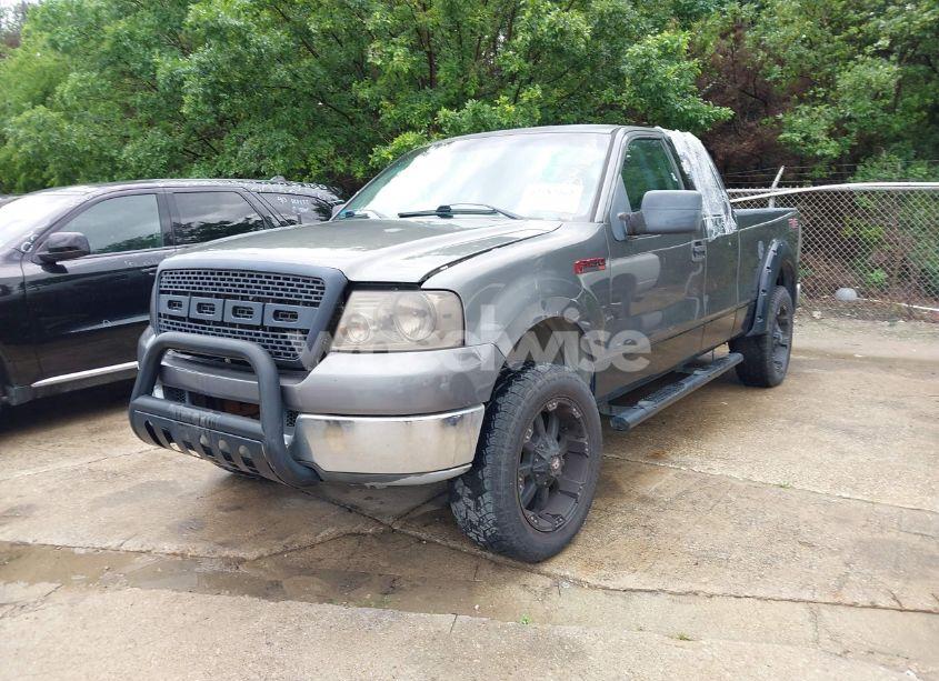 Photo 2 of 2004 Ford F-150 STX/XL/XLT (VIN 1FTRX12W04NC31418)