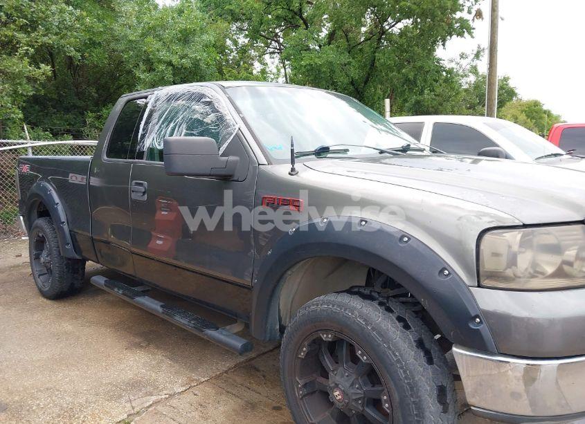 Photo 6 of 2004 Ford F-150 STX/XL/XLT (VIN 1FTRX12W04NC31418)