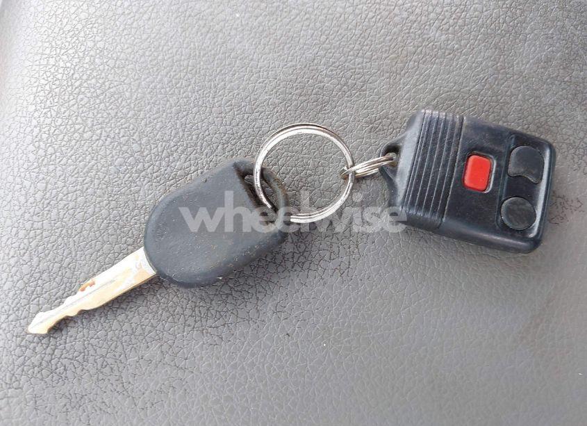 Photo 11 of 2005 Ford F-150 STX/XL/XLT (VIN 1FTRX12W05NA68609)