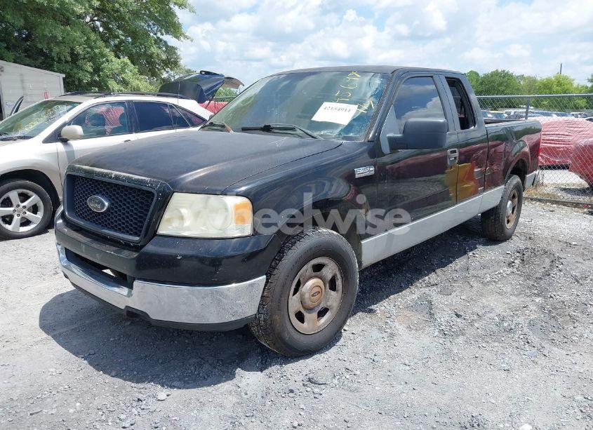 Photo 2 of 2005 Ford F-150 STX/XL/XLT (VIN 1FTRX12W05NA68609)