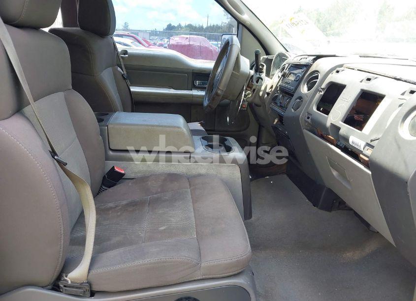 Photo 5 of 2005 Ford F-150 STX/XL/XLT (VIN 1FTRX12W05NA68609)