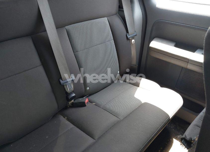 Photo 8 of 2005 Ford F-150 STX/XL/XLT (VIN 1FTRX12W05NA68609)