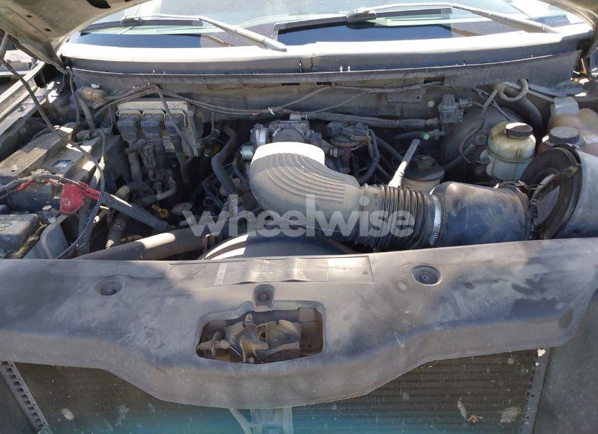 Photo 10 of 2005 Ford F-150 STX/XL/XLT (VIN 1FTRX12W05NB17405)