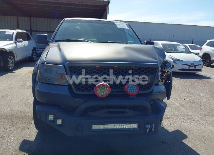 Photo 13 of 2005 Ford F-150 STX/XL/XLT (VIN 1FTRX12W05NB17405)