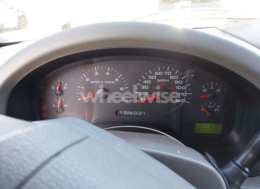 Photo 7 of 2005 Ford F-150 STX/XL/XLT (VIN 1FTRX12W05NB17405)