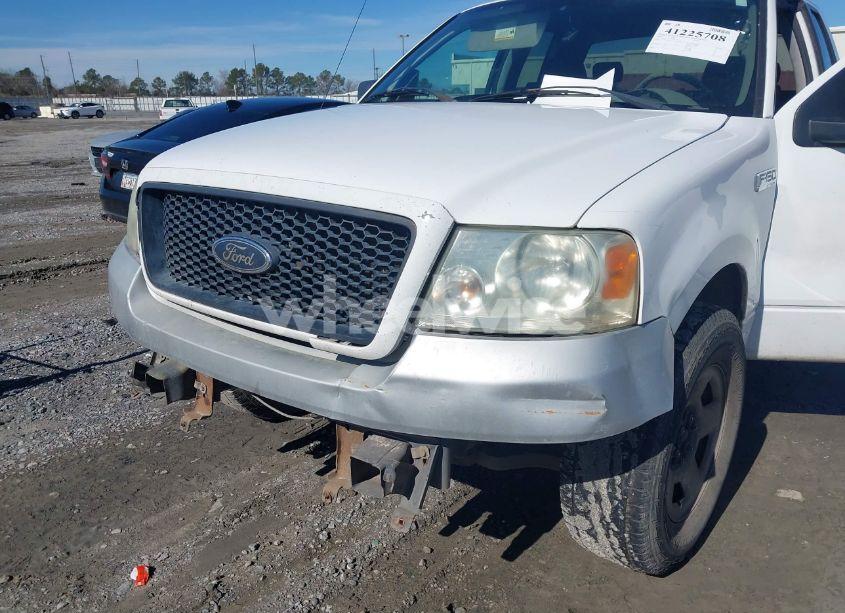 Photo 6 of 2005 Ford F-150 STX/XL/XLT (VIN 1FTRX12W05NB61131)