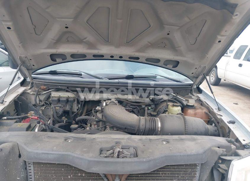 Photo 10 of 2006 Ford F-150 STX/XL/XLT (VIN 1FTRX12W06FA33922)