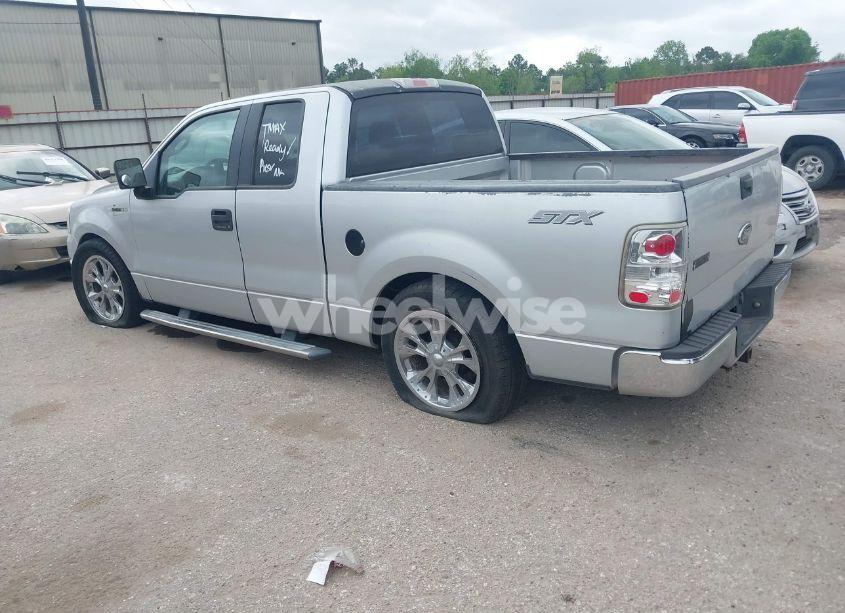 Photo 3 of 2006 Ford F-150 STX/XL/XLT (VIN 1FTRX12W06FA33922)