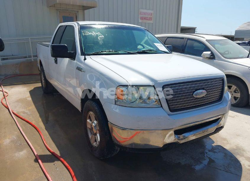 2006 Ford F-150 STX/XL/XLT (VIN 1FTRX12W06FB02026) main photo