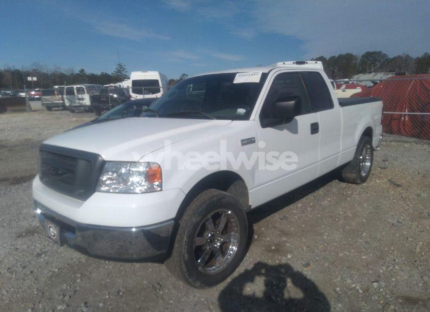 Photo 2 of 2006 Ford F-150 STX/XL/XLT (VIN 1FTRX12W06NA94807)