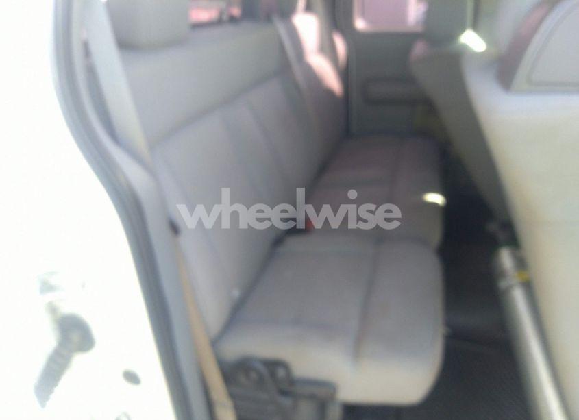 Photo 8 of 2006 Ford F-150 STX/XL/XLT (VIN 1FTRX12W06NA94807)