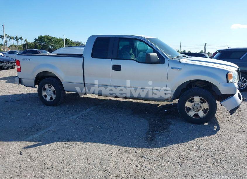 2007 Ford F-150 STX/XL/XLT (VIN 1FTRX12W07FA37647) main photo