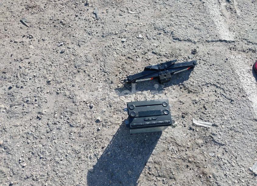 Photo 12 of 2007 Ford F-150 STX/XL/XLT (VIN 1FTRX12W07FA37647)