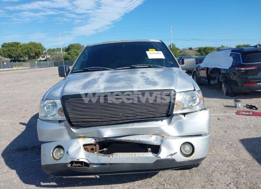 Photo 13 of 2007 Ford F-150 STX/XL/XLT (VIN 1FTRX12W07FA37647)