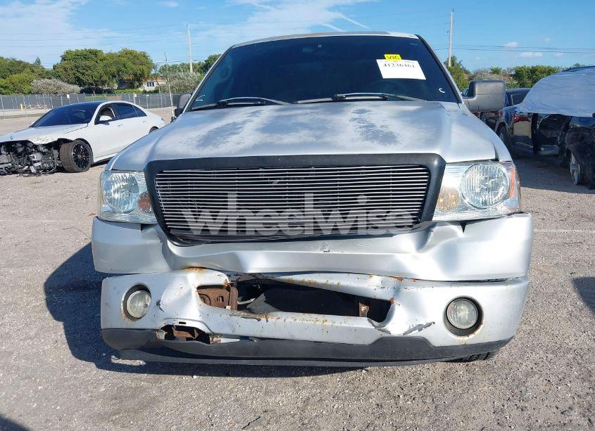 Photo 6 of 2007 Ford F-150 STX/XL/XLT (VIN 1FTRX12W07FA37647)