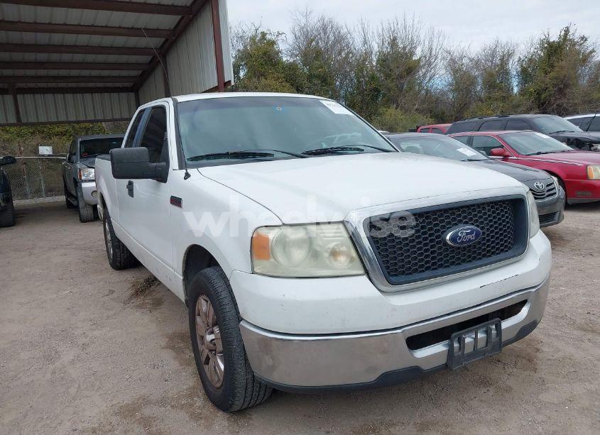 2007 Ford F-150 STX/XL/XLT (VIN 1FTRX12W07FA84774) main photo