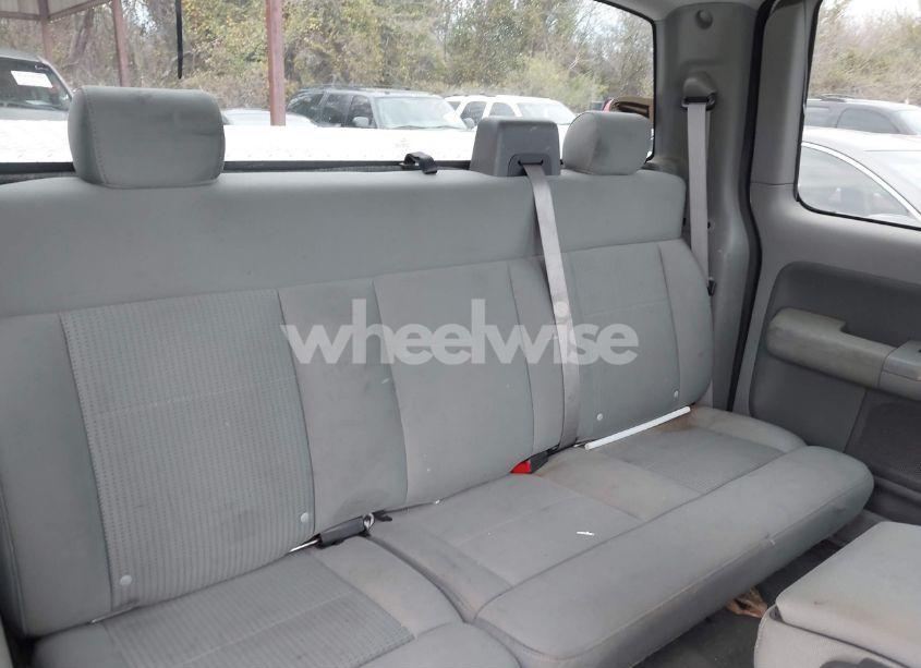 Photo 8 of 2007 Ford F-150 STX/XL/XLT (VIN 1FTRX12W07FA84774)