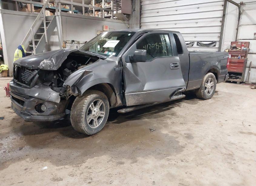 Photo 2 of 2007 Ford F-150 STX/XL/XLT (VIN 1FTRX12W07KD49264)