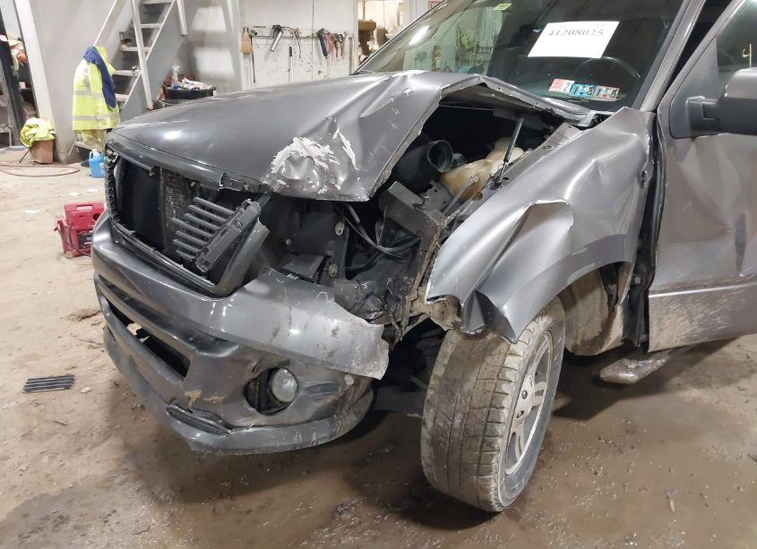 Photo 6 of 2007 Ford F-150 STX/XL/XLT (VIN 1FTRX12W07KD49264)