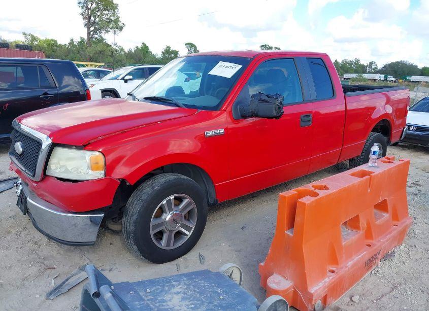 Photo 2 of 2007 Ford F-150 STX/XL/XLT (VIN 1FTRX12W07NA62831)