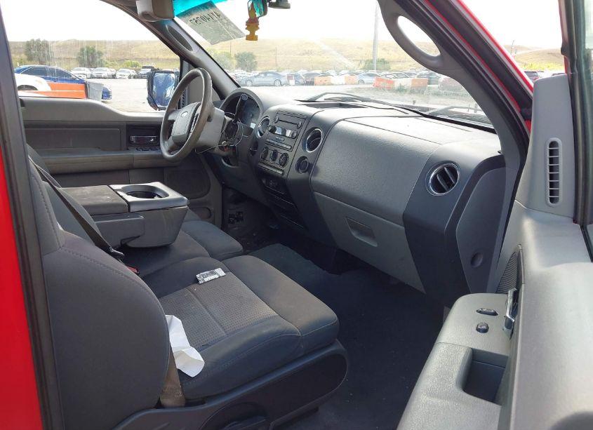 Photo 5 of 2007 Ford F-150 STX/XL/XLT (VIN 1FTRX12W07NA62831)