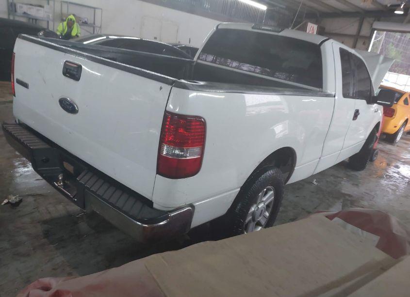 Photo 4 of 2004 Ford F-150 STX/XL/XLT (VIN 1FTRX12W14NB72220)