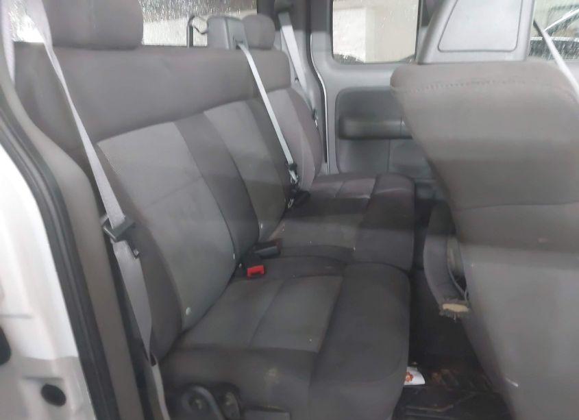 Photo 8 of 2004 Ford F-150 STX/XL/XLT (VIN 1FTRX12W14NB72220)