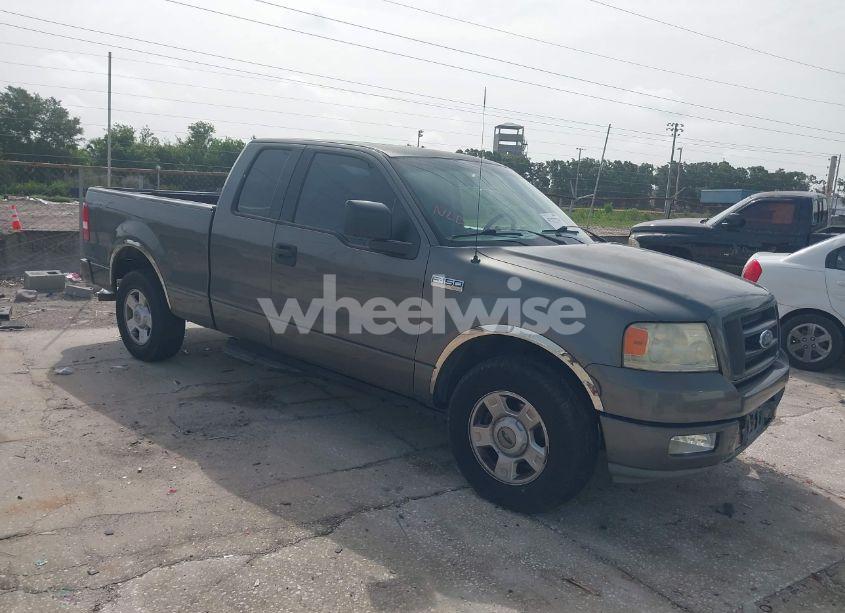2004 Ford F-150 STX/XL/XLT (VIN 1FTRX12W14NC28284) main photo