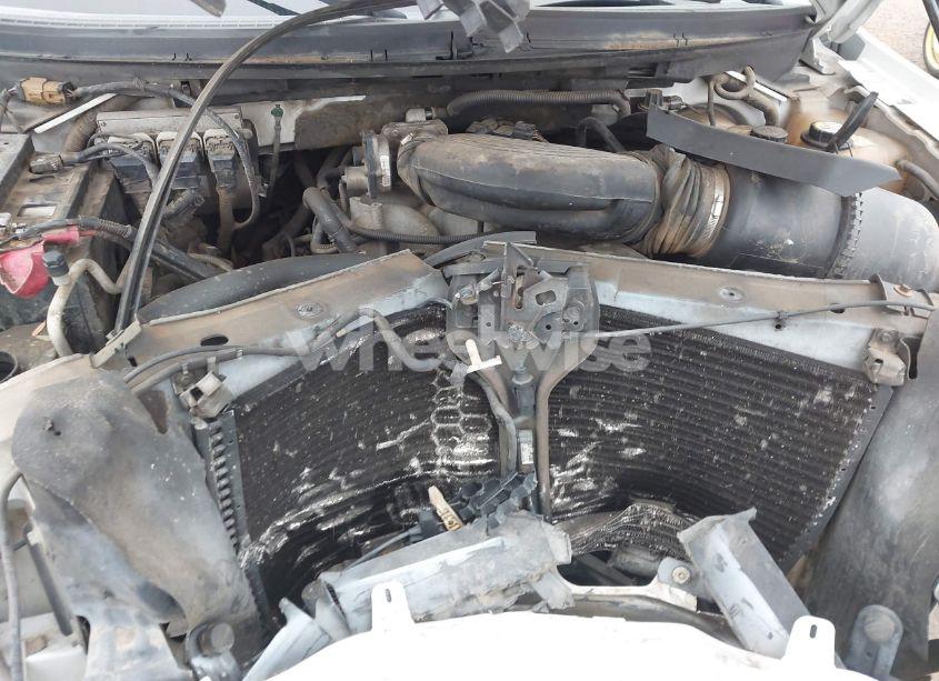 Photo 10 of 2004 Ford F-150 STX/XL/XLT (VIN 1FTRX12W14NC45571)