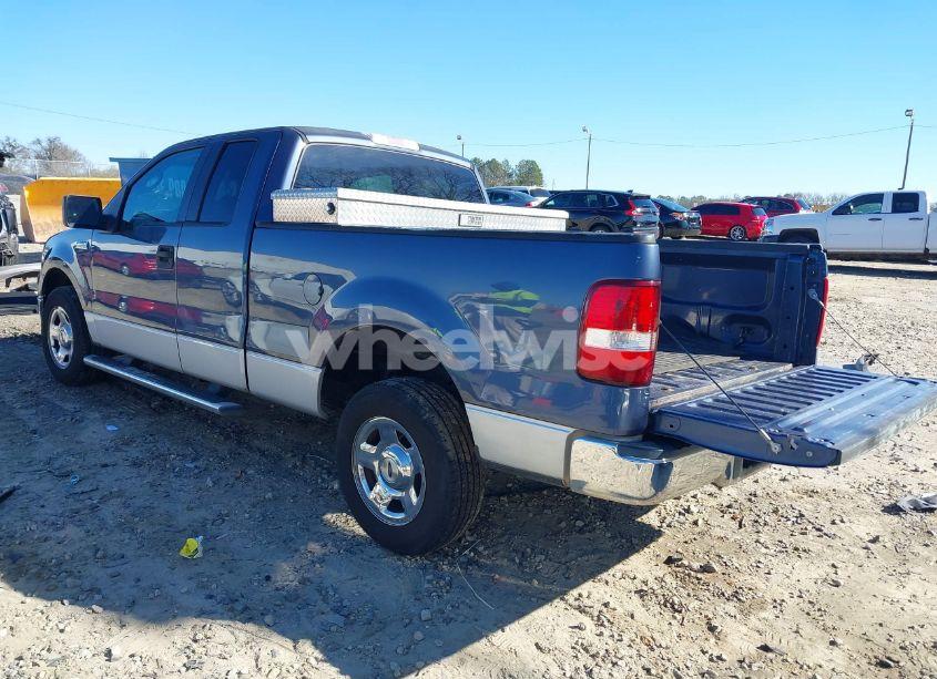 Photo 3 of 2005 Ford F-150 STX/XL/XLT (VIN 1FTRX12W15NA59482)