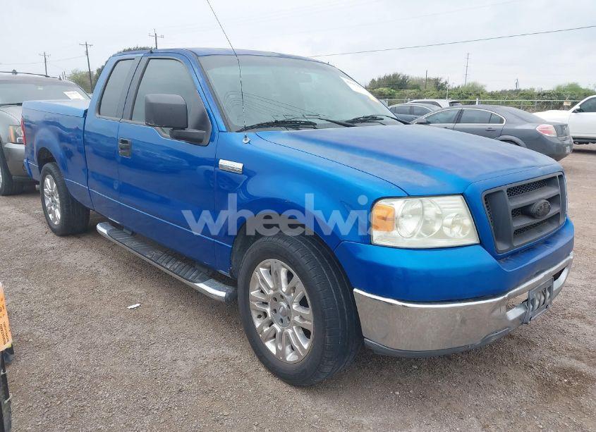 2006 Ford F-150 STX/XL/XLT (VIN 1FTRX12W16KB85070) main photo