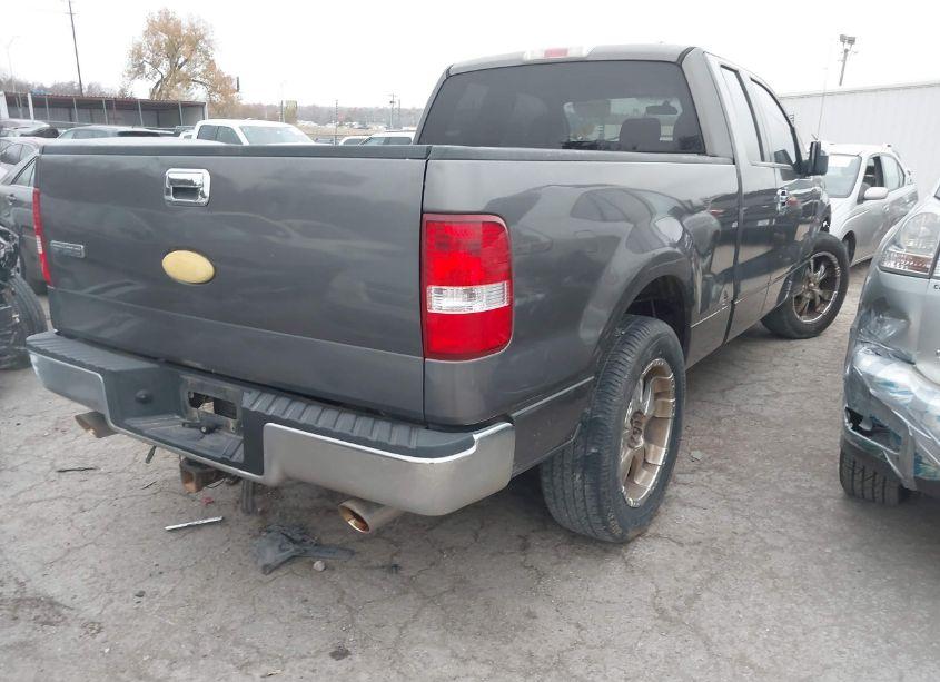 Photo 4 of 2007 Ford F-150 STX/XL/XLT (VIN 1FTRX12W17KC17680)